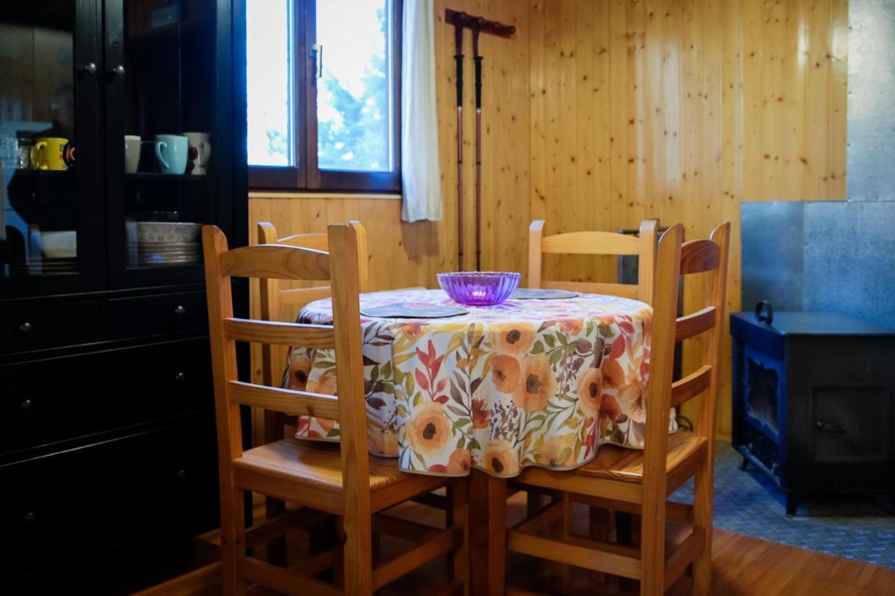 Gasthaus Casa Rural La Canadiense Log Cabin Buenache de la Sierra Exterior foto